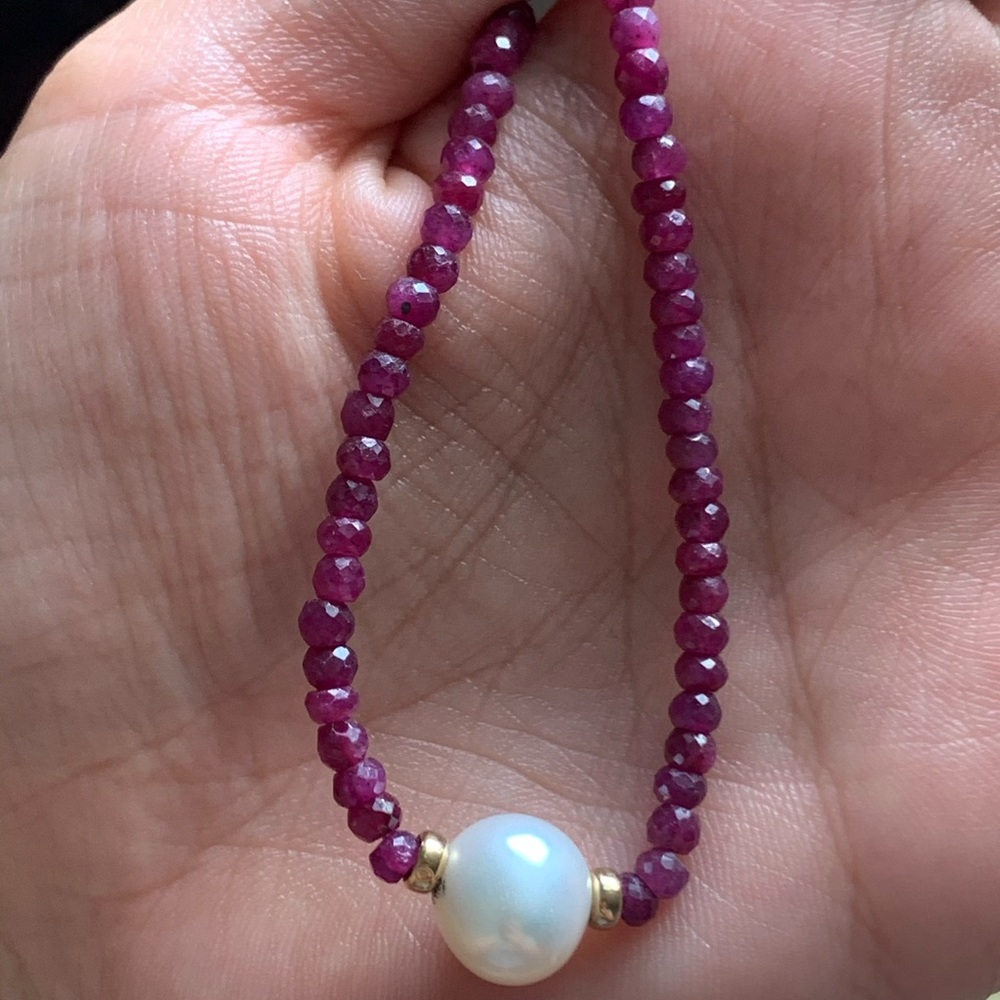 Ruby and pearl necklace with 14k clasp - Picture 2 of 6
